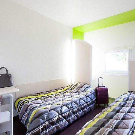 Hotelf1 Lille Tourcoing Nord Ронк Екстер'єр фото